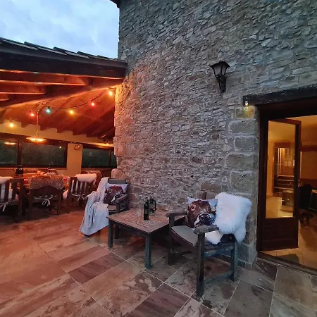Harveys Homestay - Adults Only * Mieres (Girona)